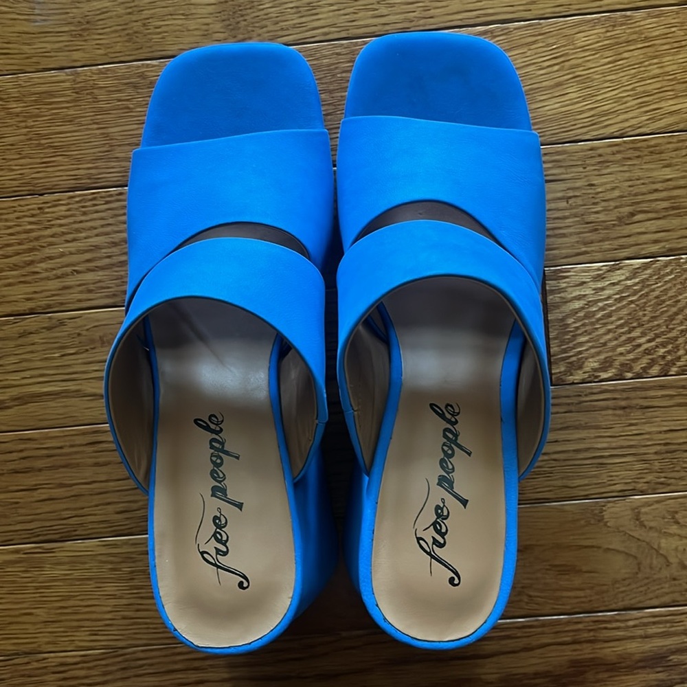 Free People Love Is Everywhere Platform Leather Sandal Heels - Picture 7 of 7